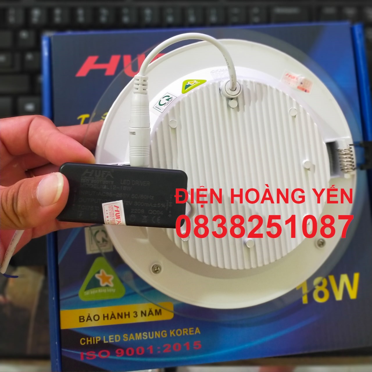 LED Âm Trần Kính 18w 3 Chế Độ HUFA