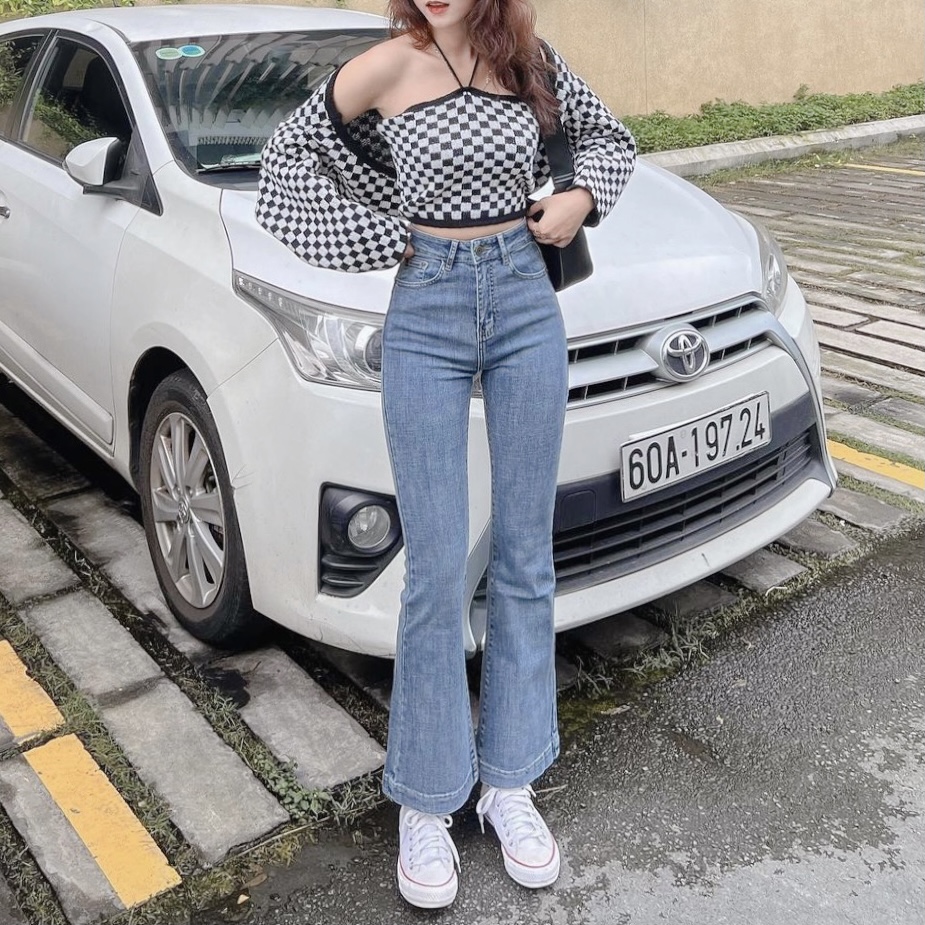 Quần Jean Ống Loe Form Dài - Leda