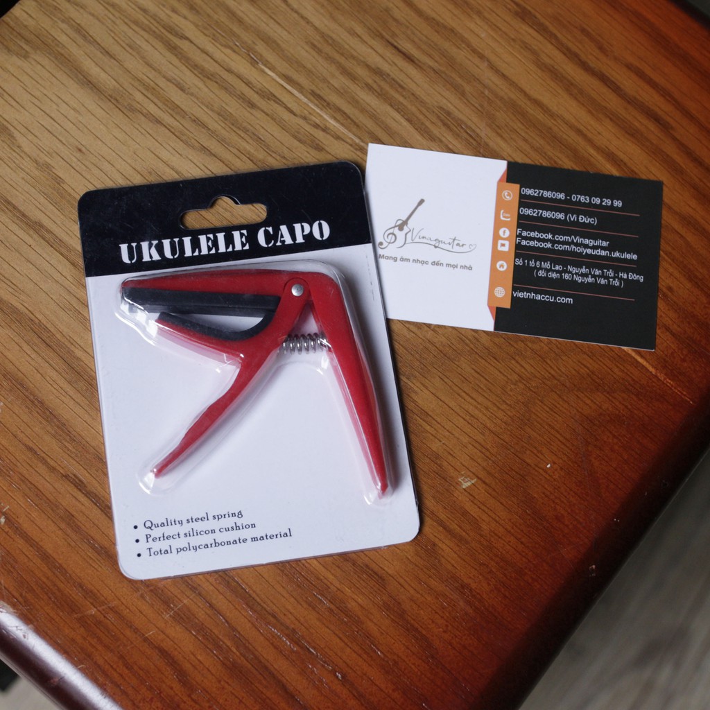 Capo Kẹp Đàn Ukulele Các Màu ( Tặng Kèm Pick Gảy )