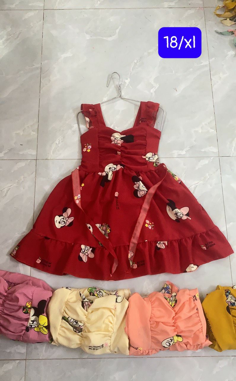 đầm lụa cho bé