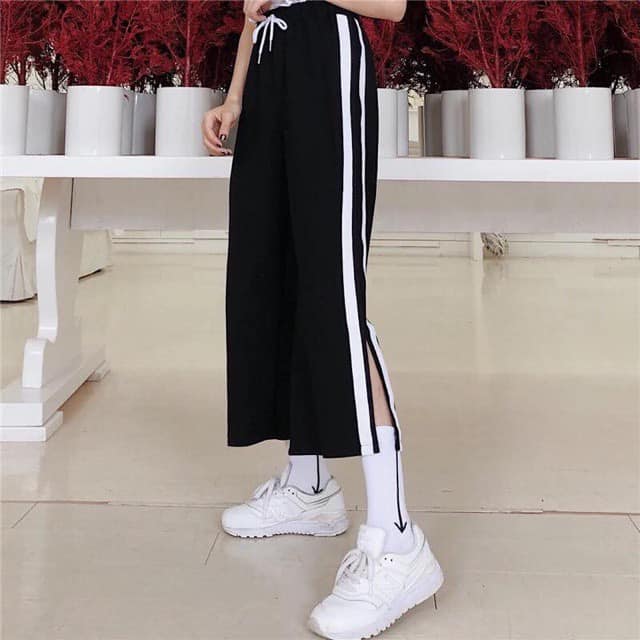 (ẢNH THẬT) QUẦN ỐNG RÔNG THỂ THAO CO GIÃN . QUÁ LÀ HÓT. SÀNH ĐIỆU VÀ SANG CHẢNH. SIÊU ĐẸP THỜI TRANG HÀN QUỐC. XƯỞNG MAY B&Q