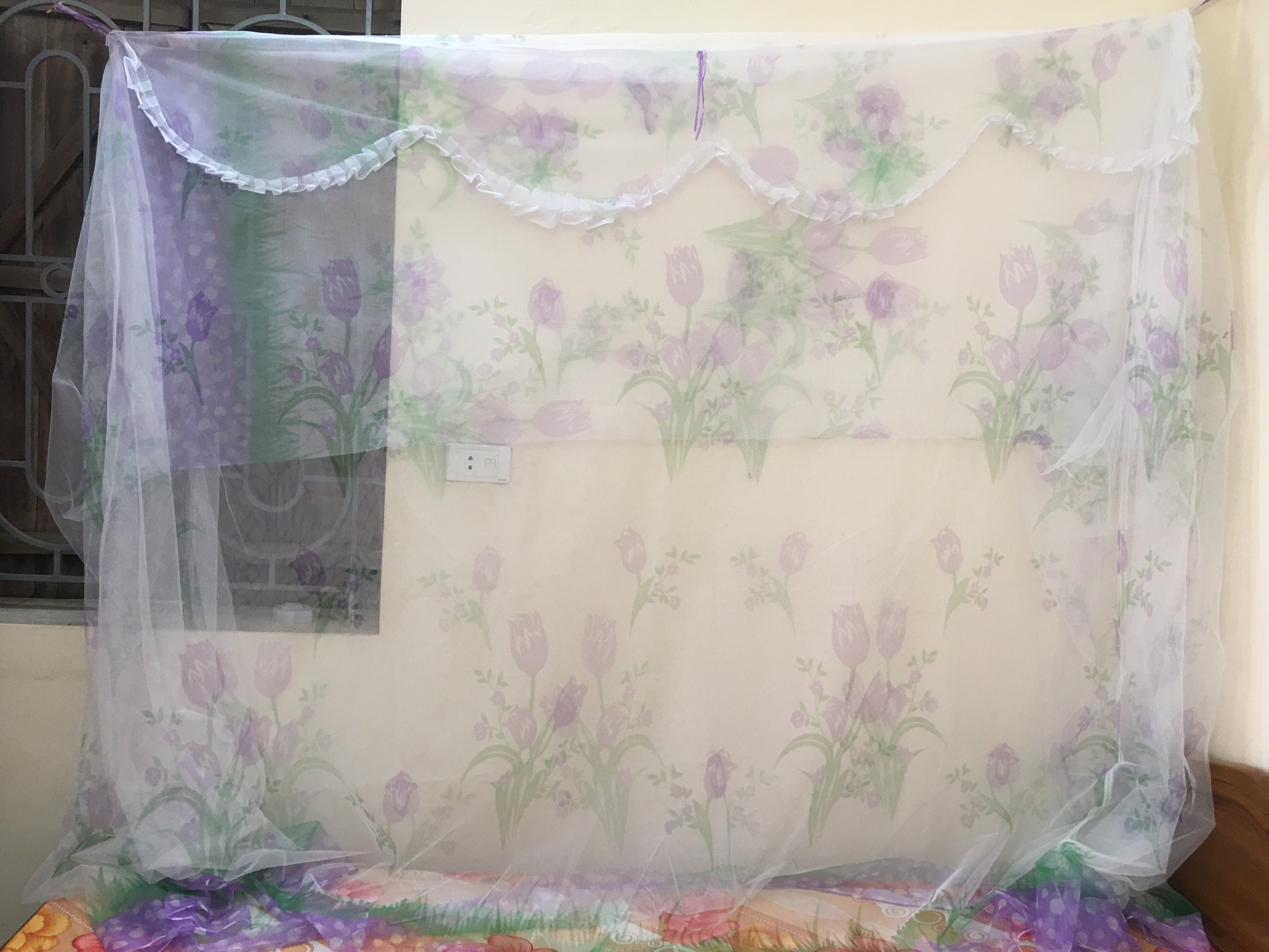 Màn tuyn hoa chống muỗi kích thước 1m2x1m9