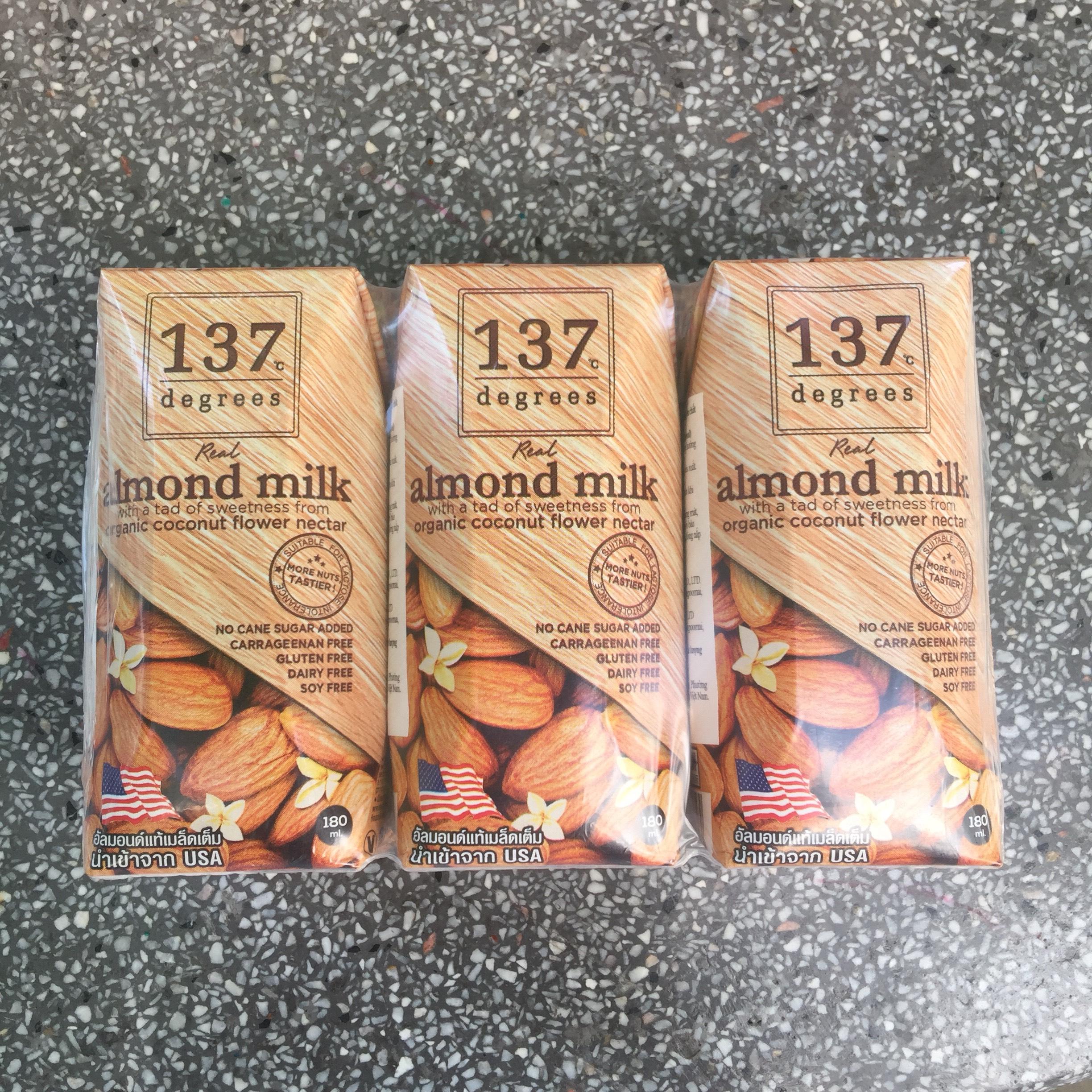 SỮA HẠT HẠNH NHÂN KHÔNG ĐƯỜNG 137 DEGREES 180ML