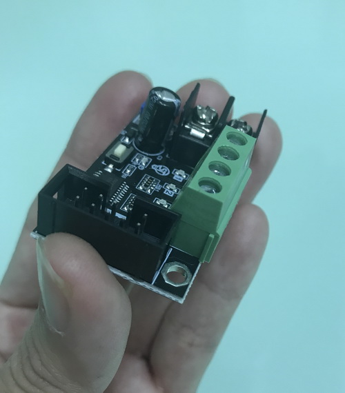 Mạch điều khiển led vẫy 4 kênh công suất cổng 6A
