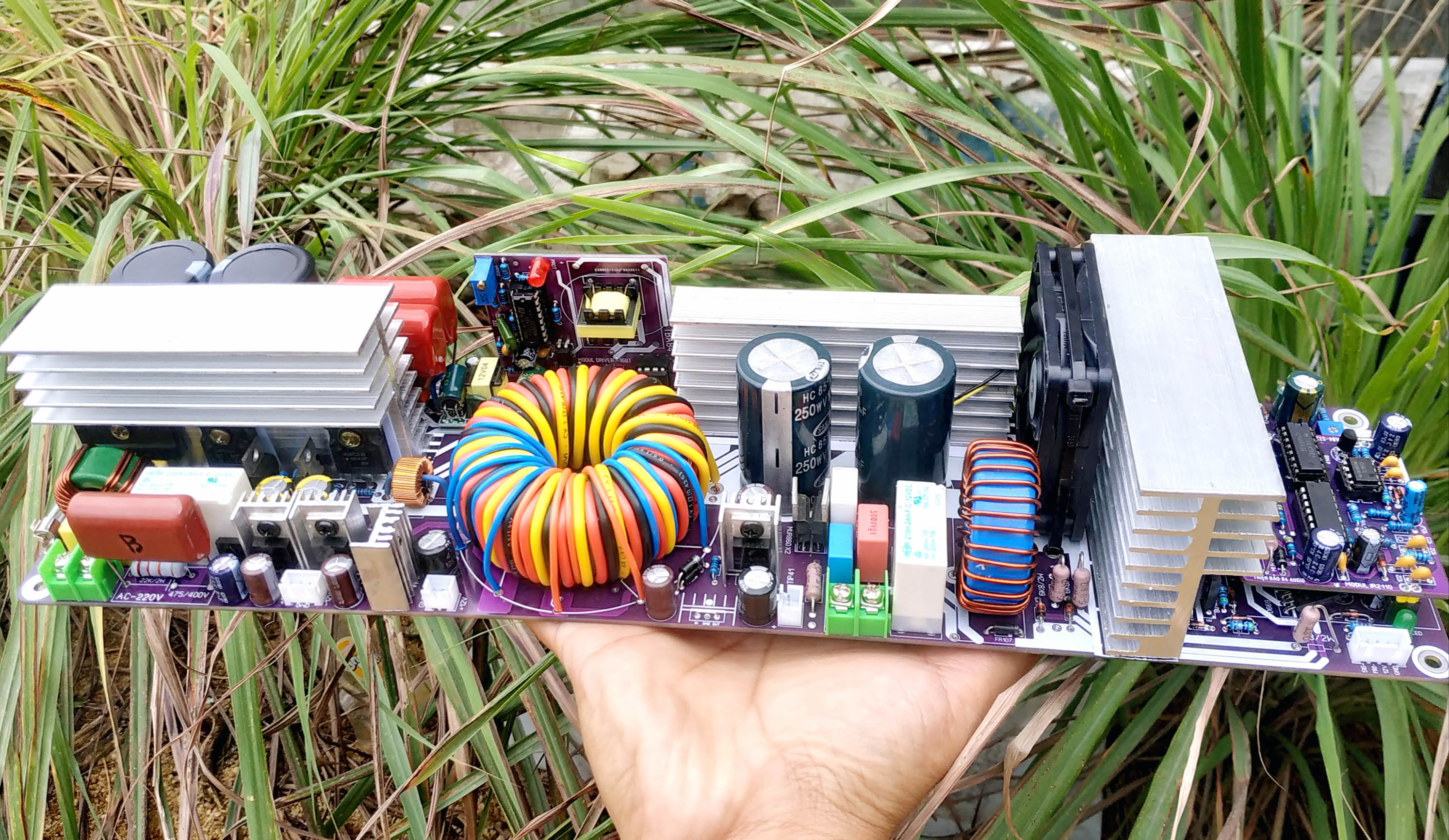 MẠCH CS CLASS D 4 FET 1 KÊNH LIỀN NGUỒN 220V
