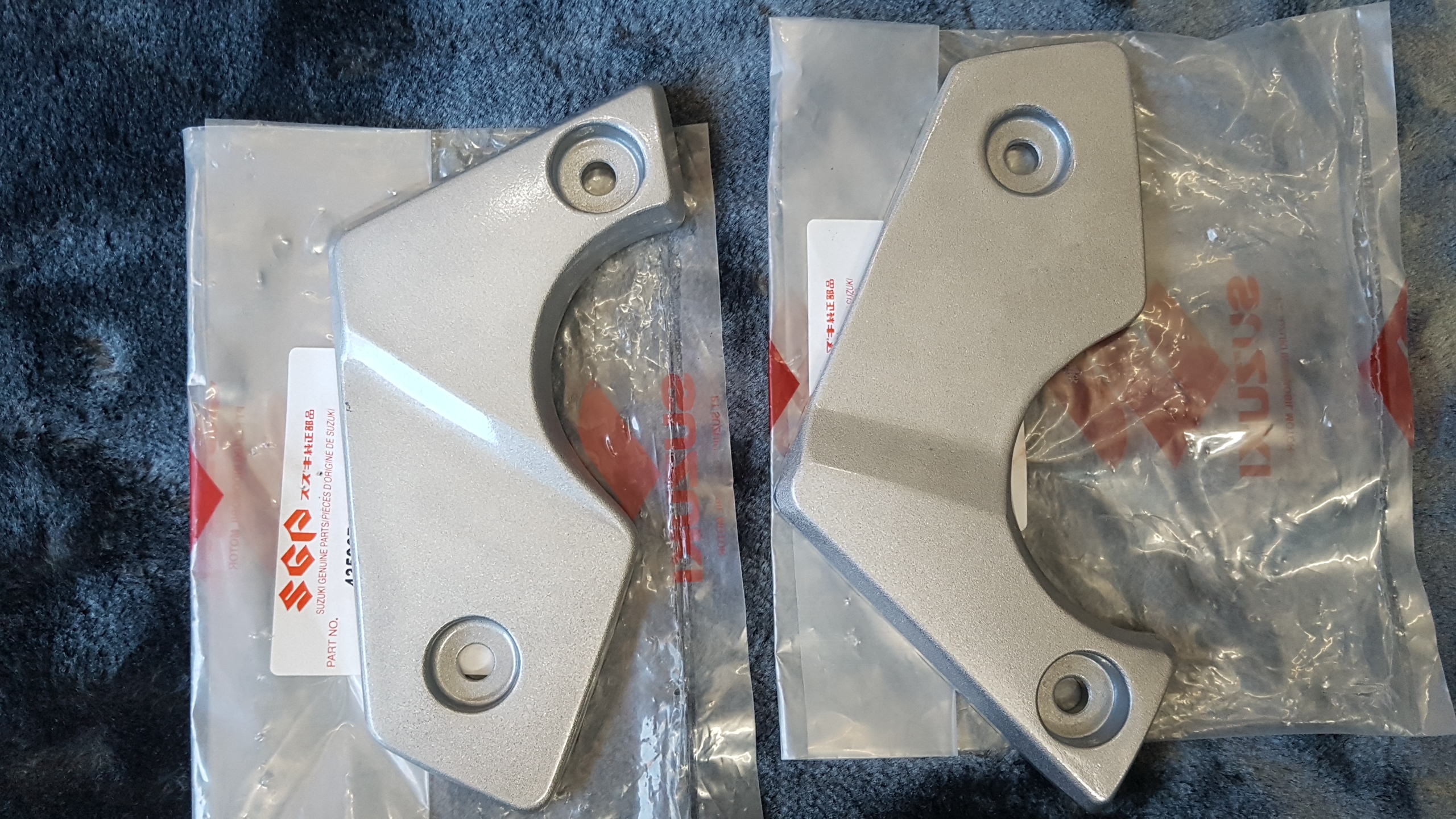 Cặp nẹp sườn Raider FU