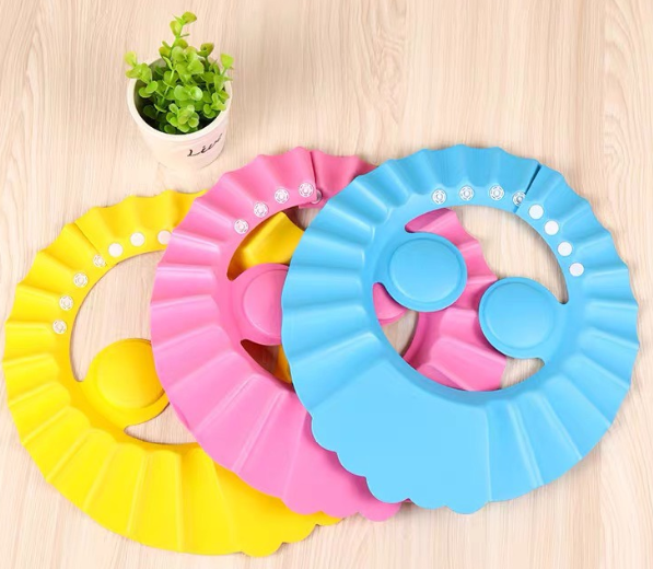 Nón tắm dành cho bé có bịt tai nút cài nhiều nấc