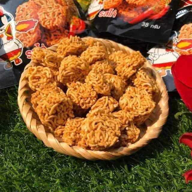 Mỳ tôm trẻ em vị gà cay Thái Lan