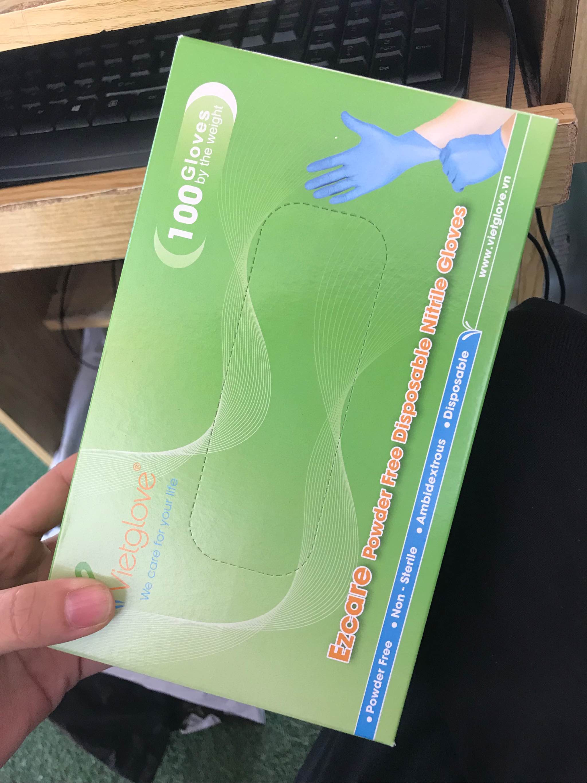 Hộp 100 Cái=50 Đôi Găng Tay Cao Su Không Bột VINYL Màu Đen Trắng XanhTrong Suốt Size S,M,L Dùng Chế Biến, Thẩm Mỹ, Xăm