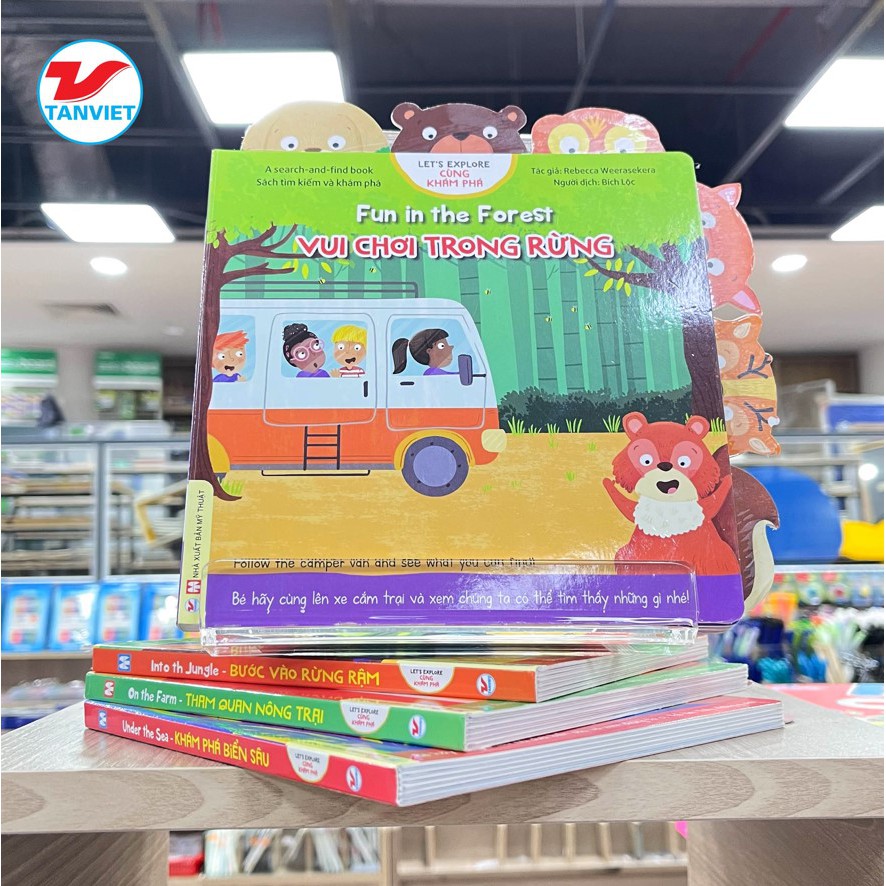 Tân Việt - Sách - Cùng Khám Phá: Vui Chơi Trong Rừng (Song Ngữ Anh Việt)