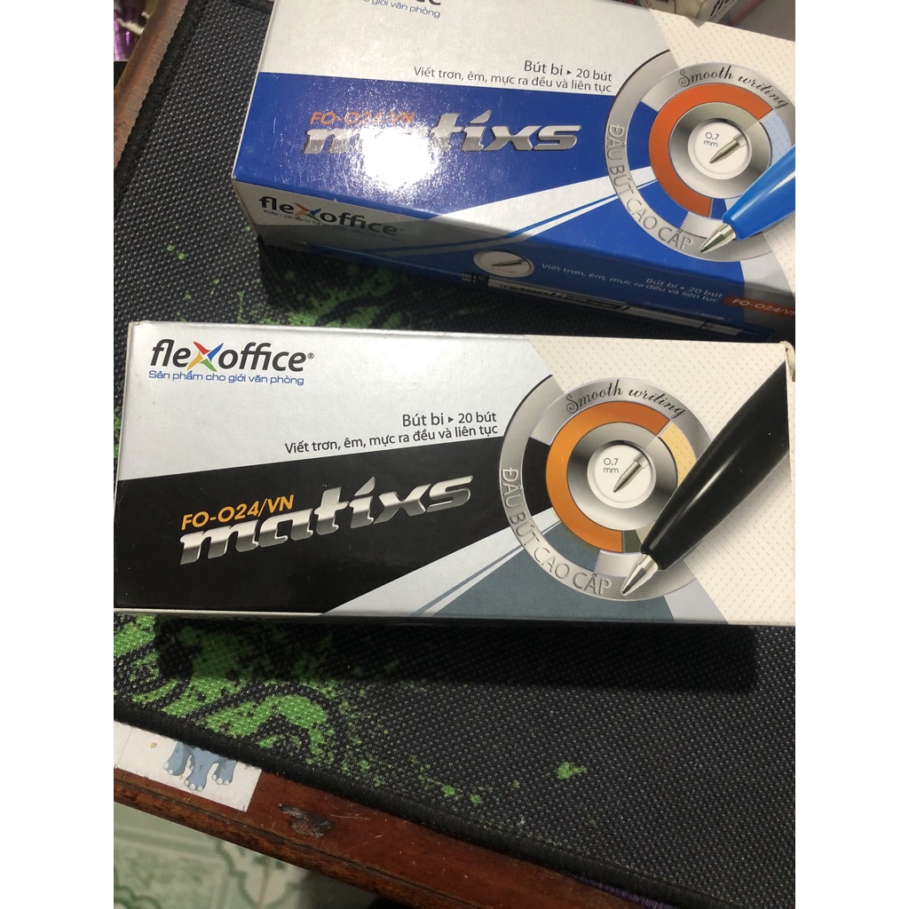 Bút bi TL-024 nét 0.7mm Chính Hãng (20 cái/1 hộp)
