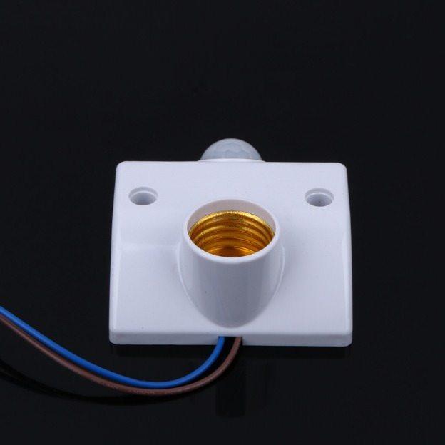 1 Đui đèn cảm biến chuyển động (Tặng 1 đèn ngủ)