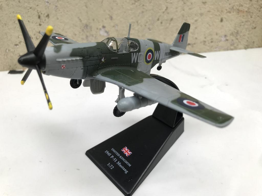 [HCM]Mô hình Máy bay Tiêm kích Supermarine Spitfire 1:72