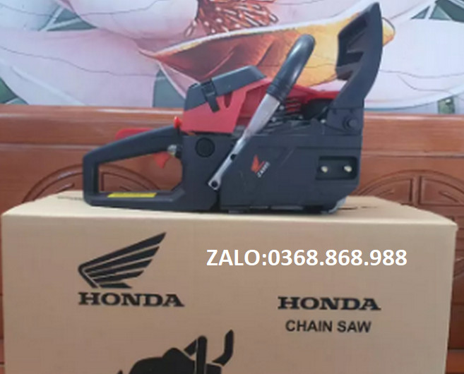 Máy cưa xích chạy xăng honda cx68