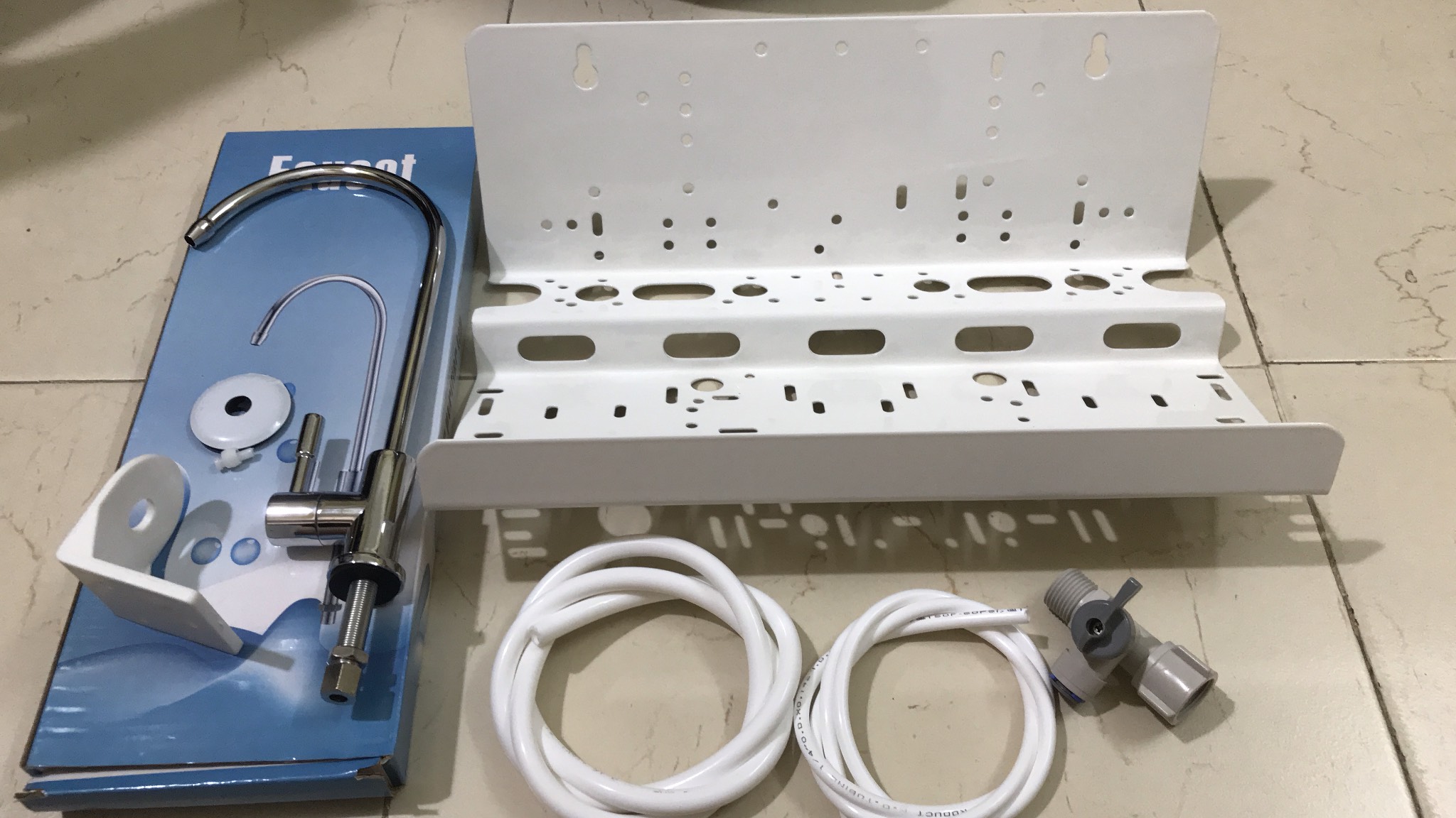 [HCM]Combo giá vòi lọc R.O + vòi gạt + dây dẫn nước + khóa 21 dây 10