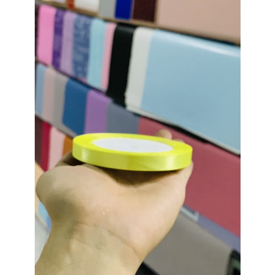 Lôc 10 cuộn ruy băng lụa 1cm -