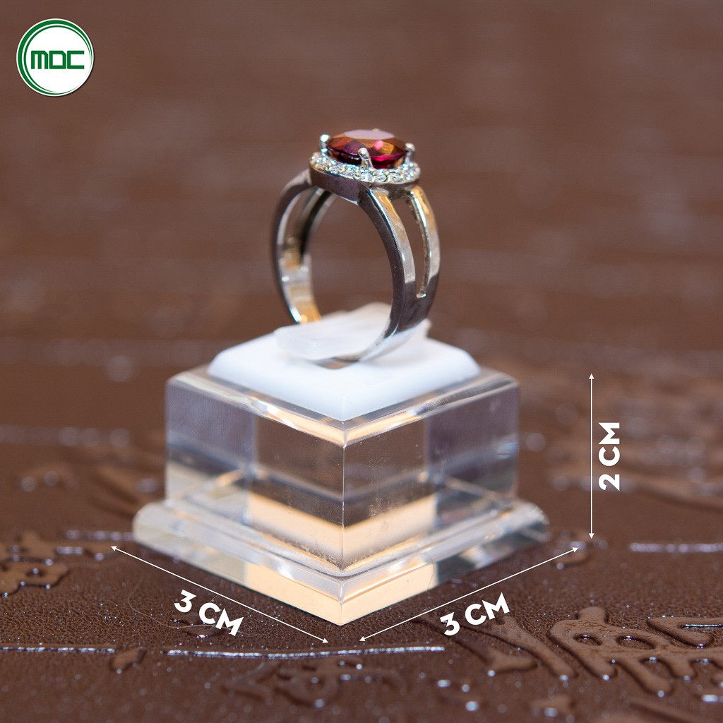Đế Trưng Bày Nhẫn Bằng Mica size 3x3x2cm