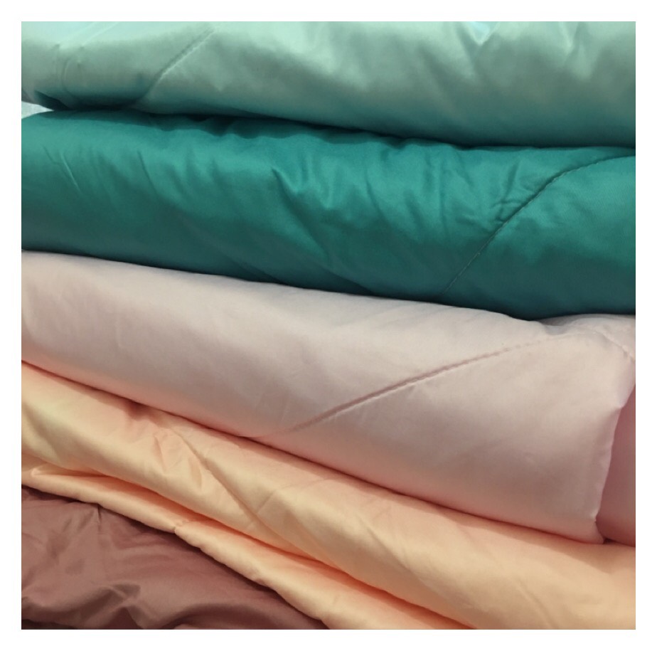 Chăn mền phi lụa cao cấp mịn mát thích hơp nằm mùa hè size 2mx2m2 _ Chăn lụa chần gòn 2 mặt