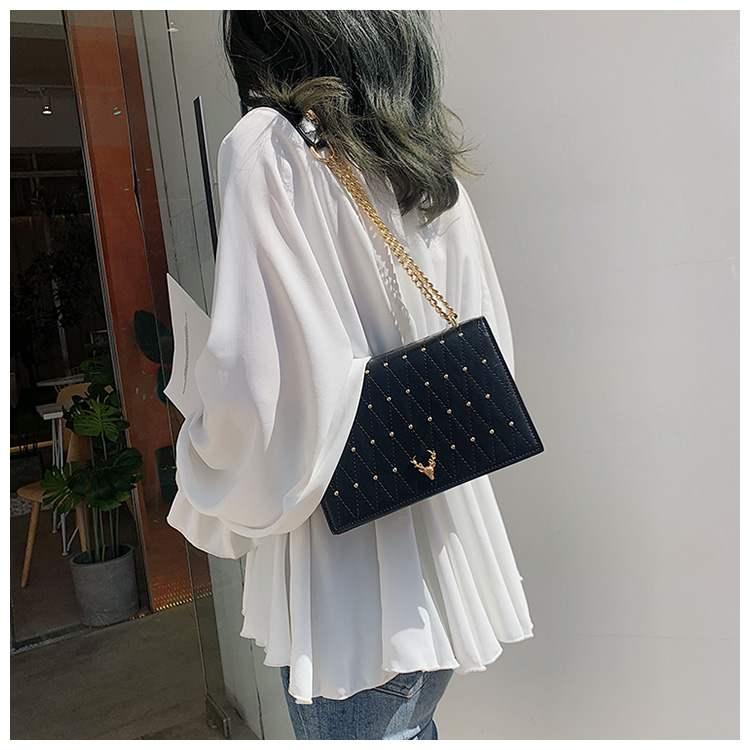 [NEW ARRIVAL] Túi xách đeo chéo đầu hươu đính cườm sang trọng - T1071