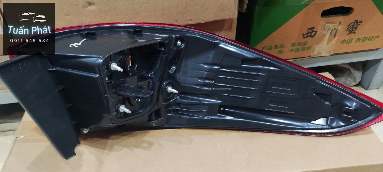 Đèn Hậu Vios 2018-2023 Không LED