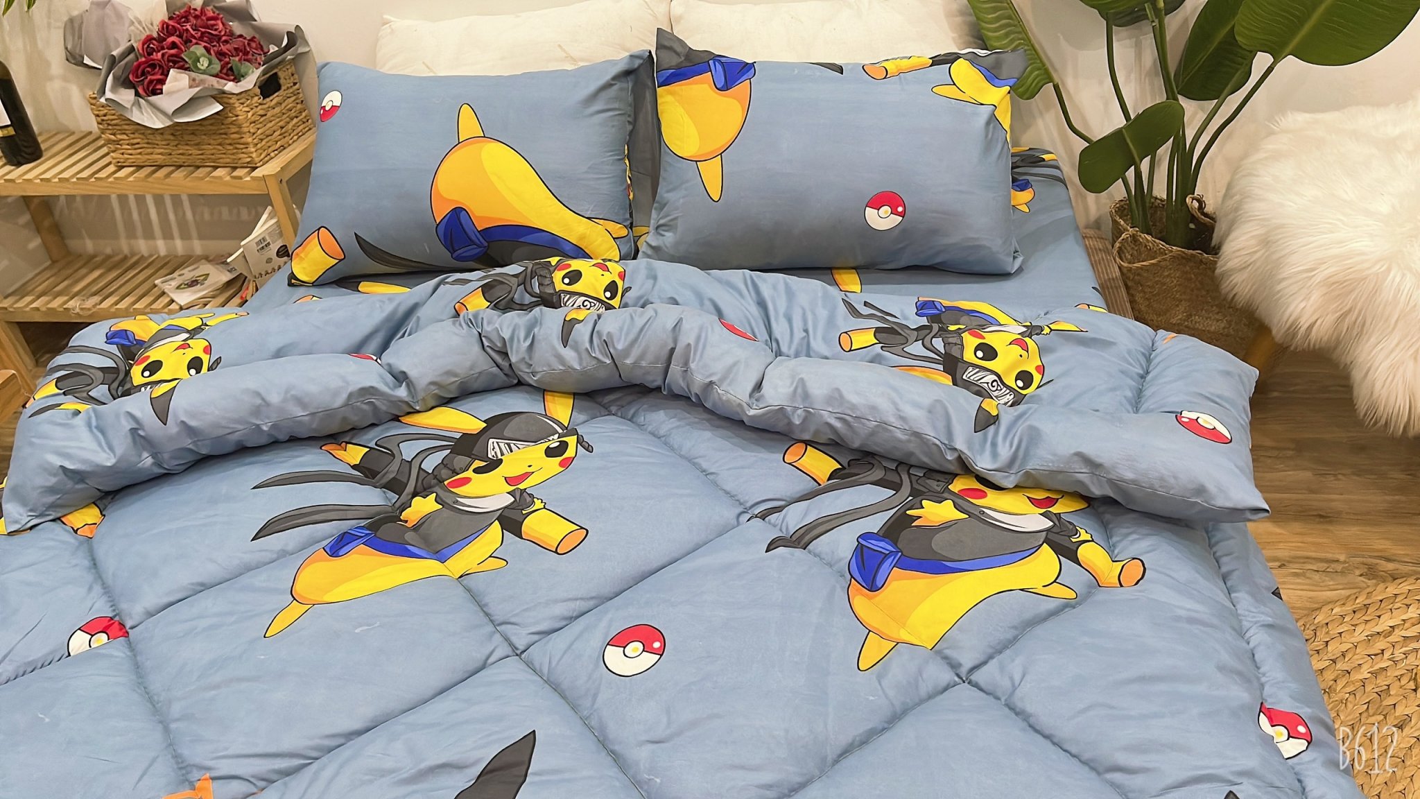 Set Ga Gối Mẫu Họa Tiết Pikachu P65 ( Gồm 1 ga bo chun, 2 vỏ gối nằm, 1 vỏ ôm)