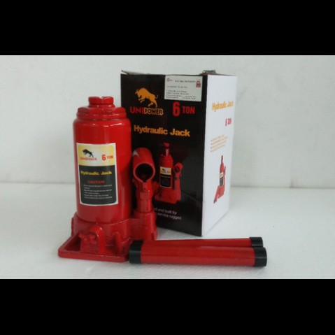 Con đội thủy lực 6 tấn