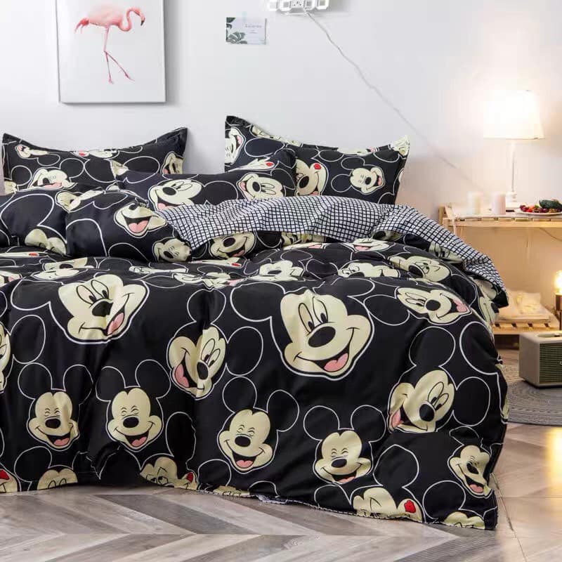 Bộ ga và 2 vỏ gối Cotton Poly Mẫu MICKEY ĐEN