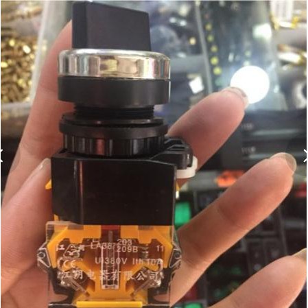 Công tắc xoay 2 nấc,3 nấc