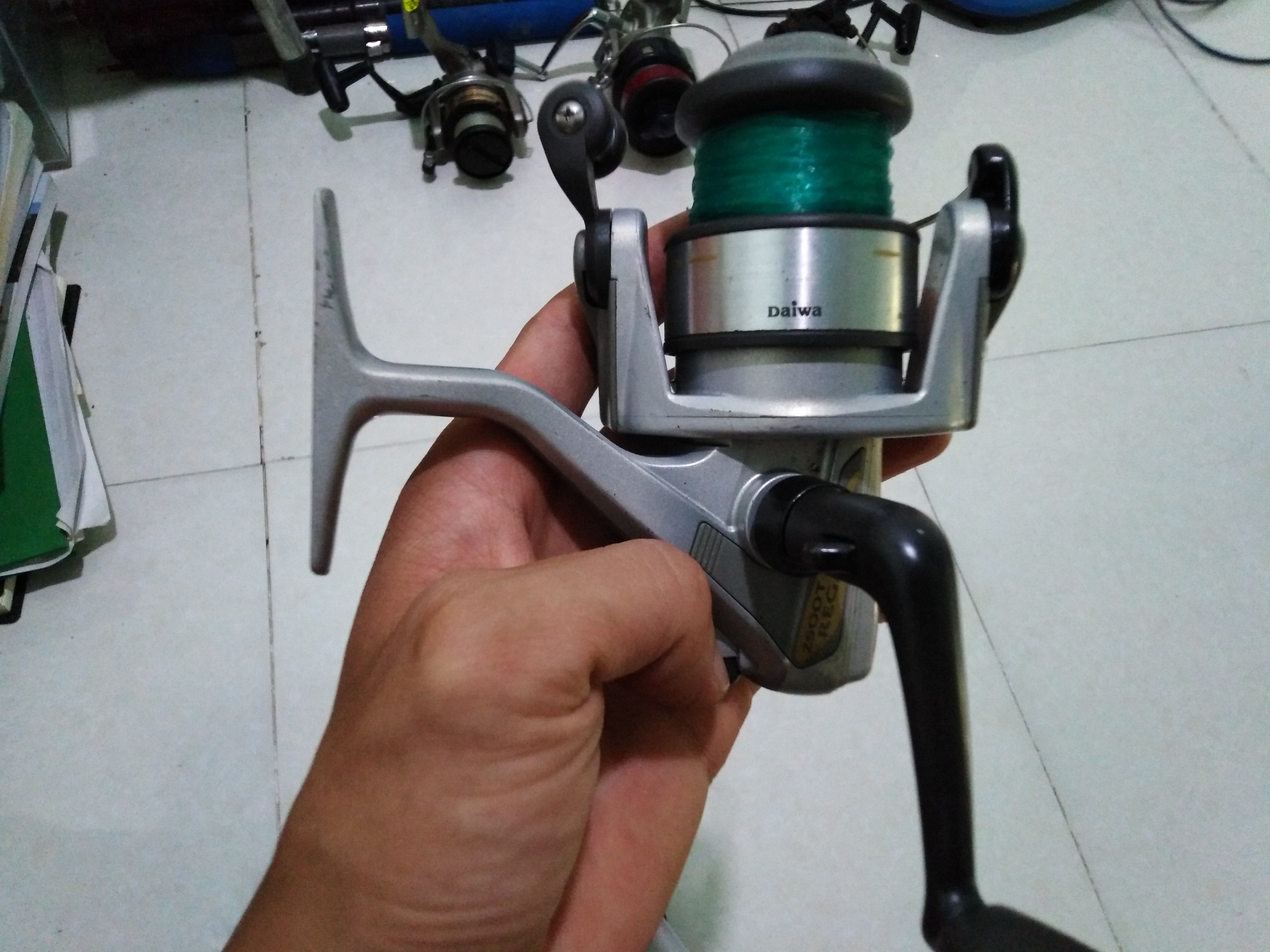 Máy câu bãi nhật Daiwa Regal-S size 2500