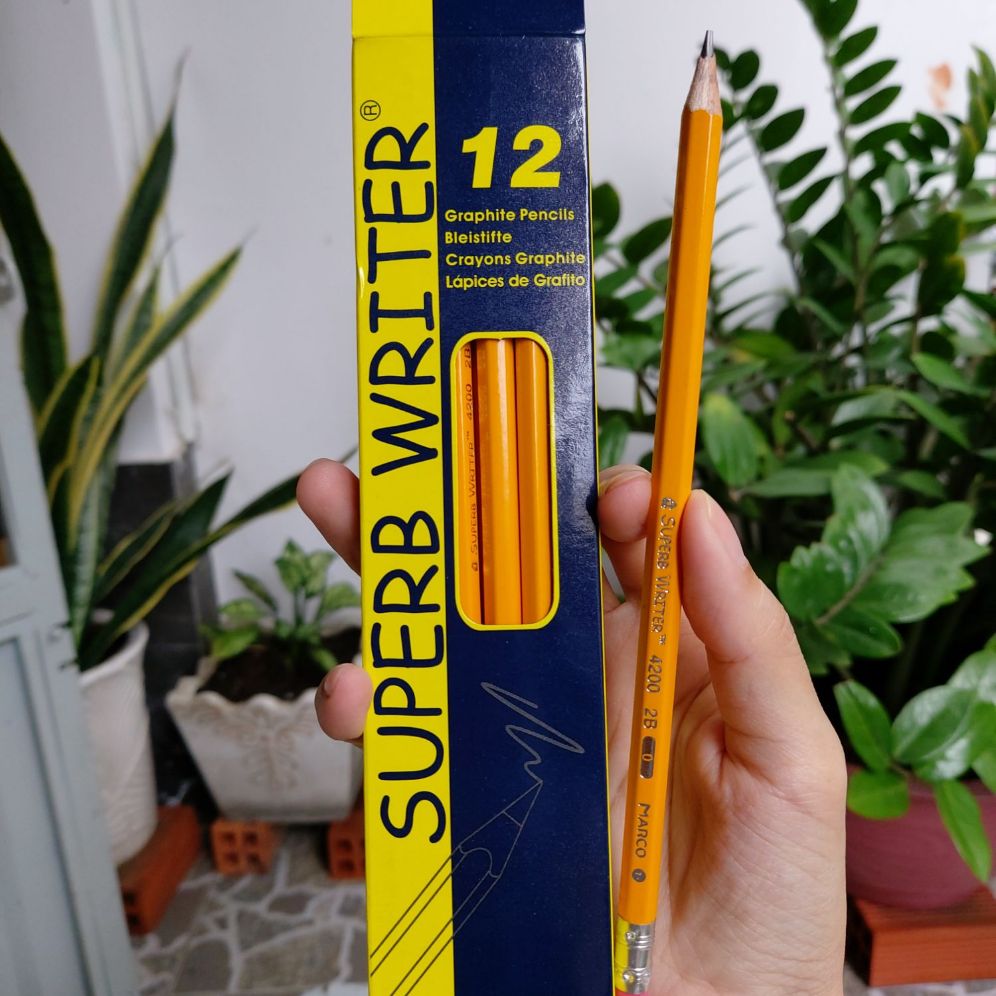 Hộp 12 cây bút chì 2B Marco 4200E ( chính hãng công ty )