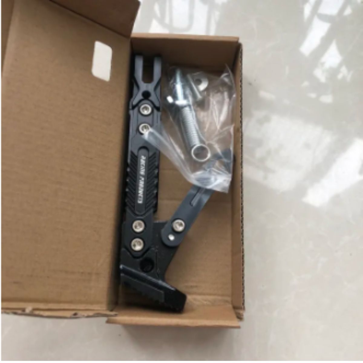 Chân chống xe máy - Chân chống tăng chỉnh độ xe lắp cho mọi dòng xe .