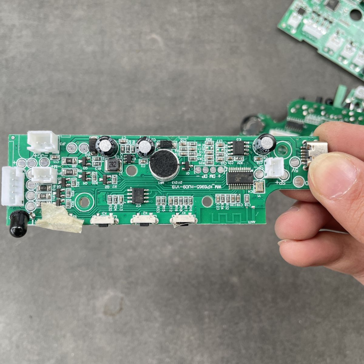 Mạch bluetooth lỗi, tự nghiên cứu