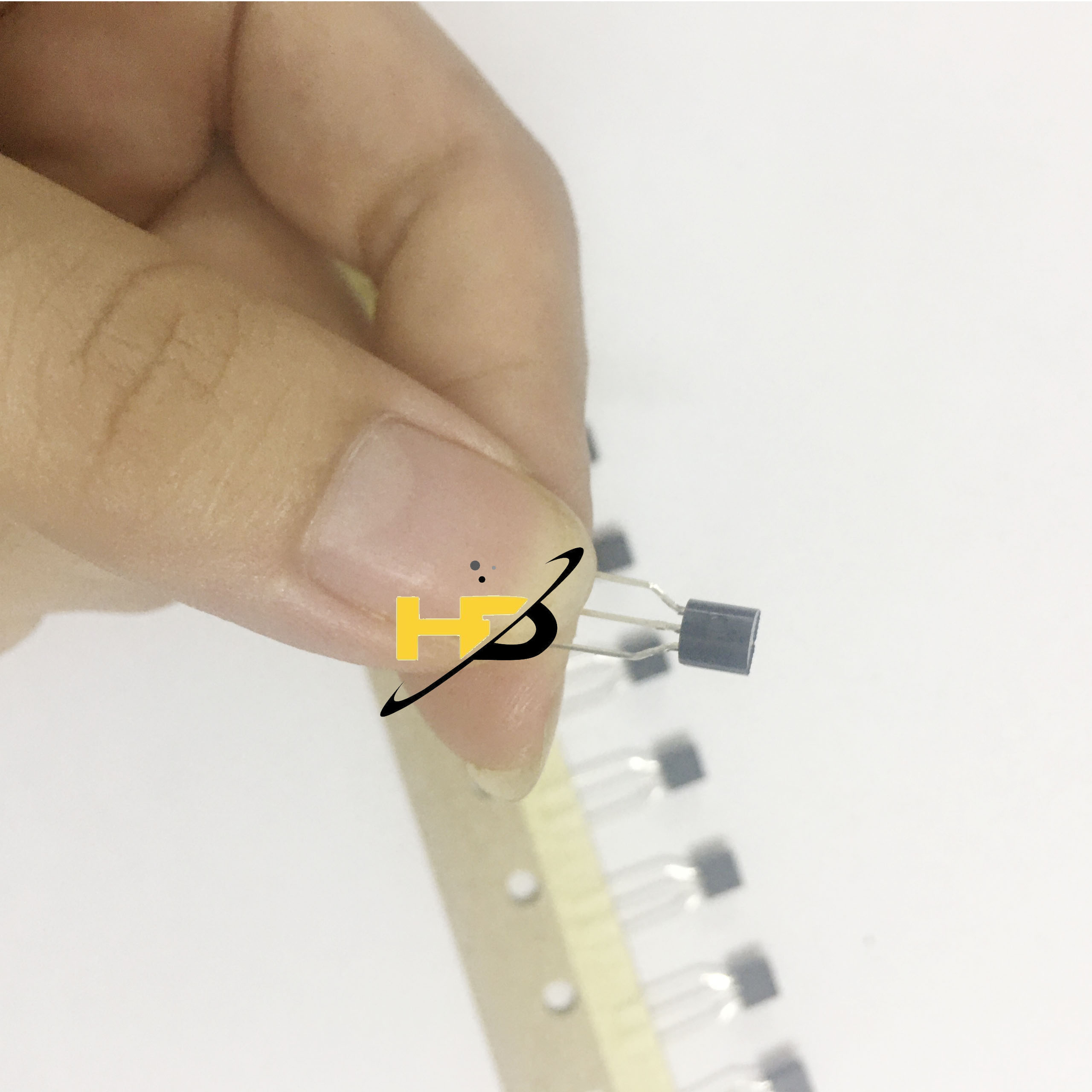[Combo10] 78L05 IC NGUỒN ỔN ÁP 5V TO-92