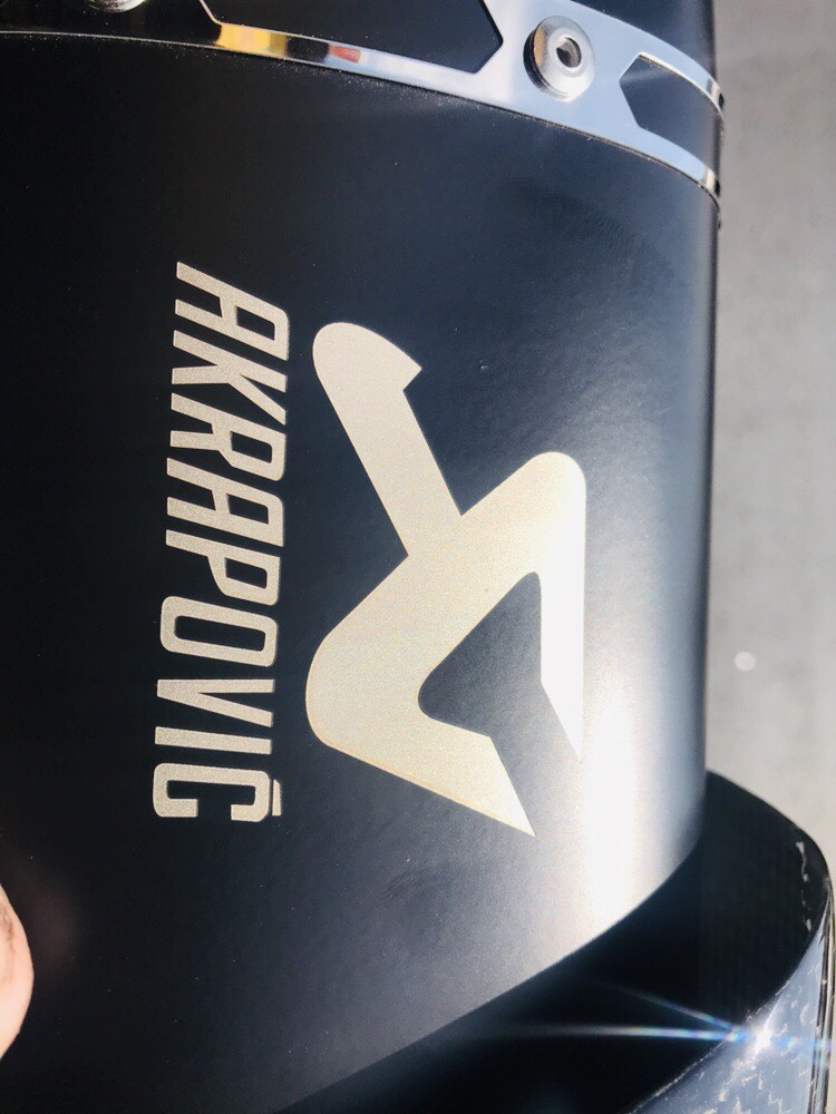 Akrapovic R1 Exhaust Type 1 (Without Exhaust Collar)