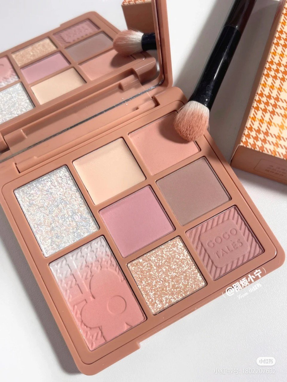 Bảng phấn mắt 8 ô gogo tales retro mist gt348 - gogotales