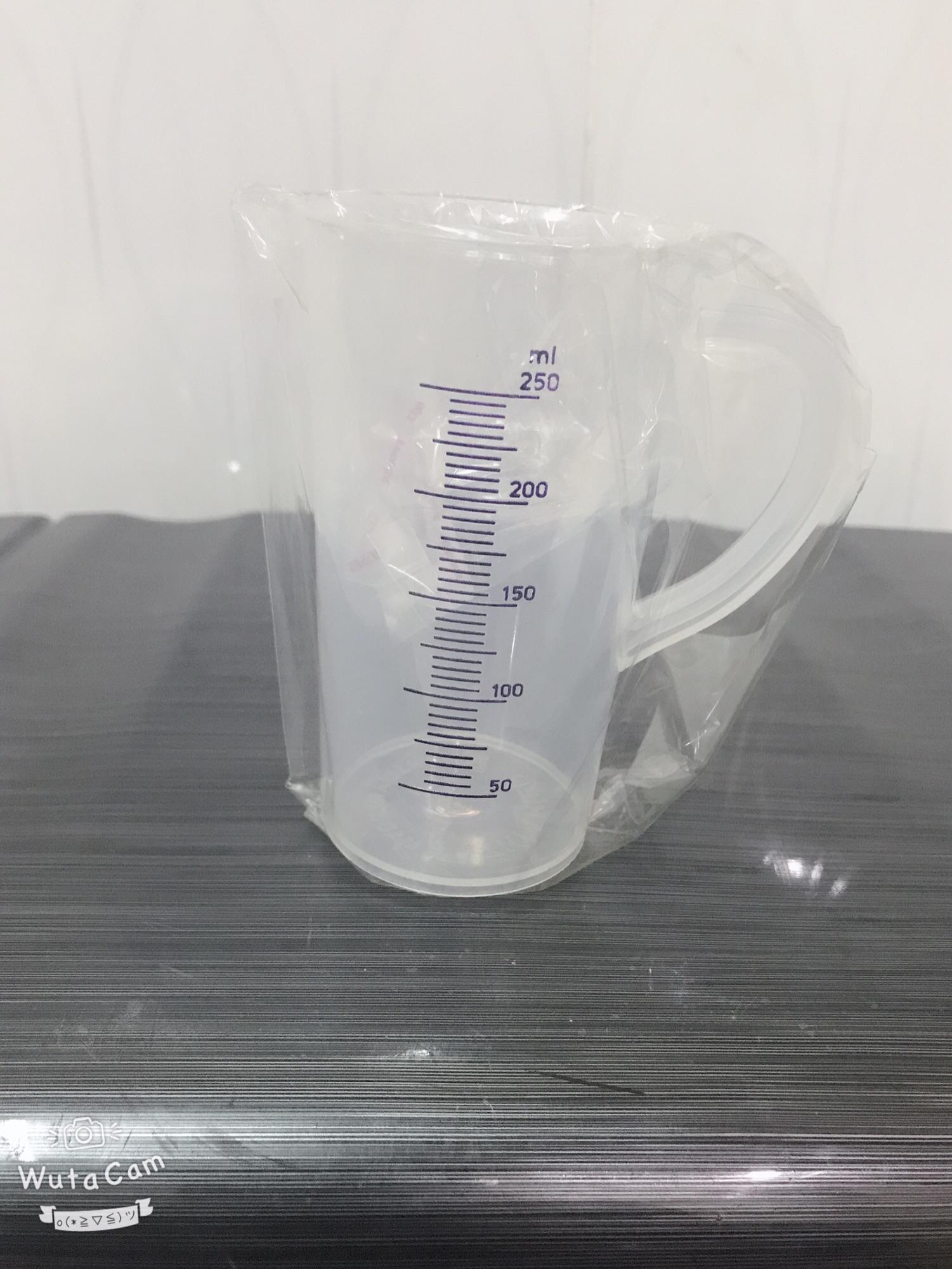 Ca chia vạch nhựa 250ml