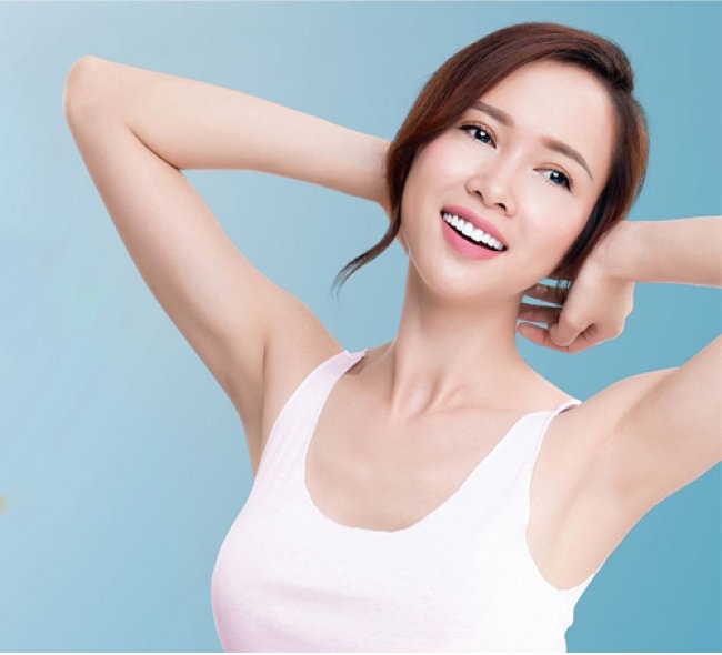 Xịt khử mùi Axe ( nữ) Anarchy for her 150ml