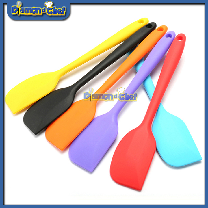 Cây vét bột silicon đúc màu sắc 28cm (phới silicon)