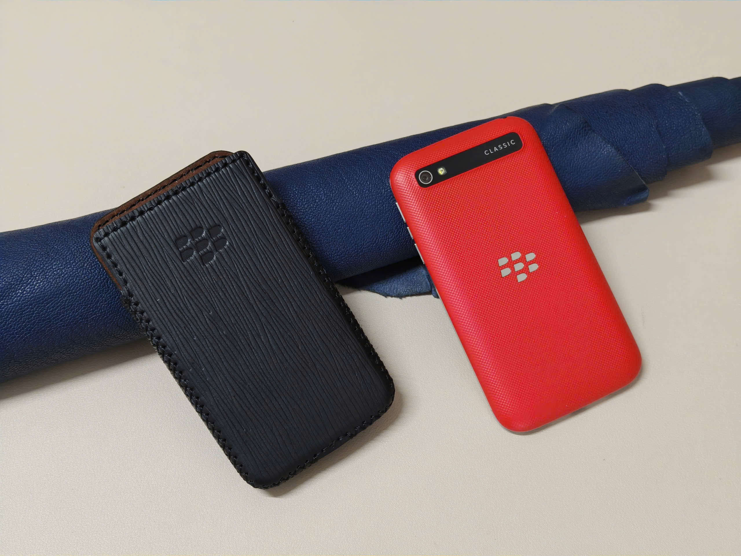 [LaoHac Store] Bao Da BlackBerry Q20 (Classic)