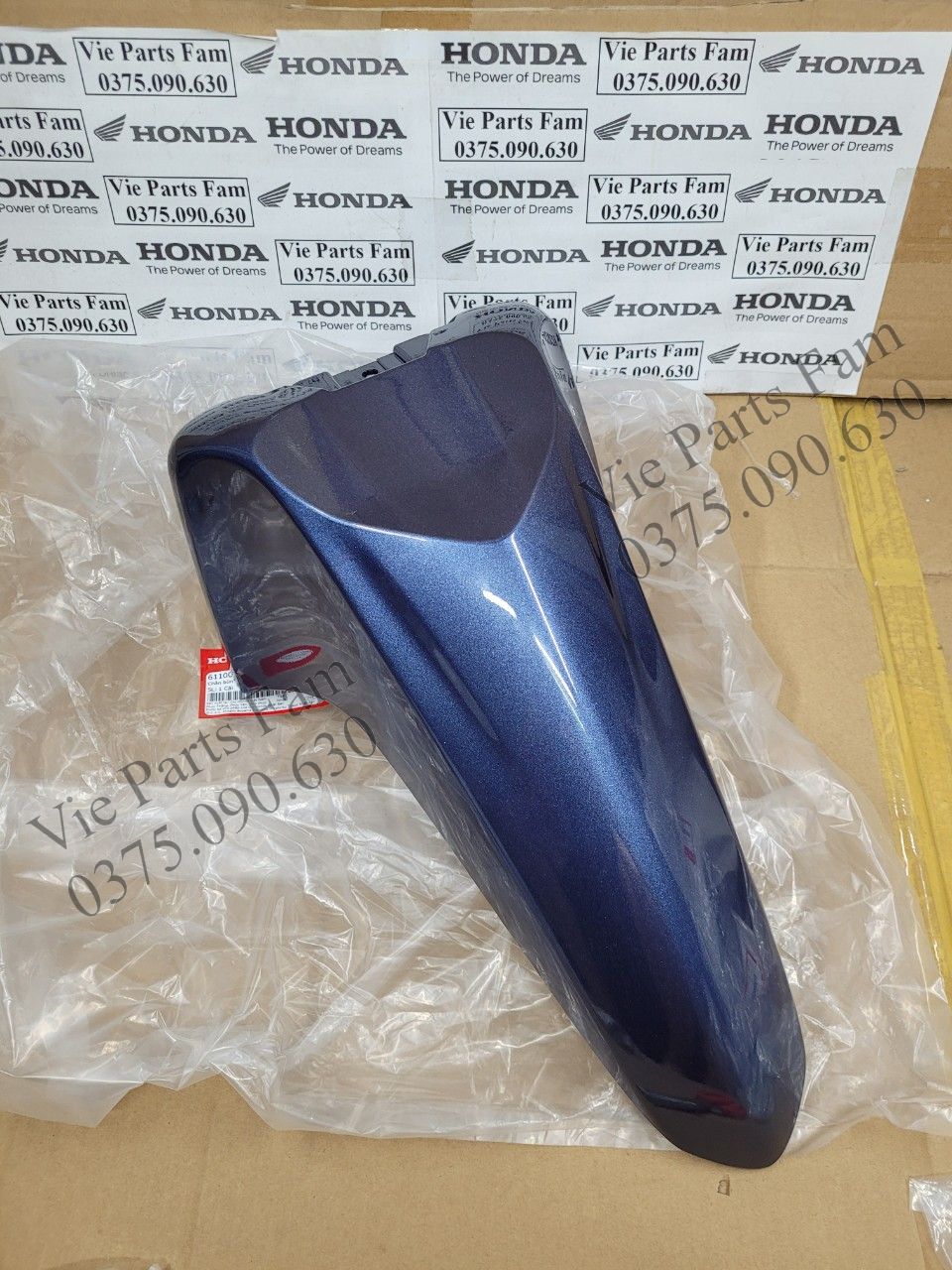 Chắn bùn trước, dè trước Future mập, Future Led 2013-2023 phần trước nhựa sơn , hàng din Honda mới 100%