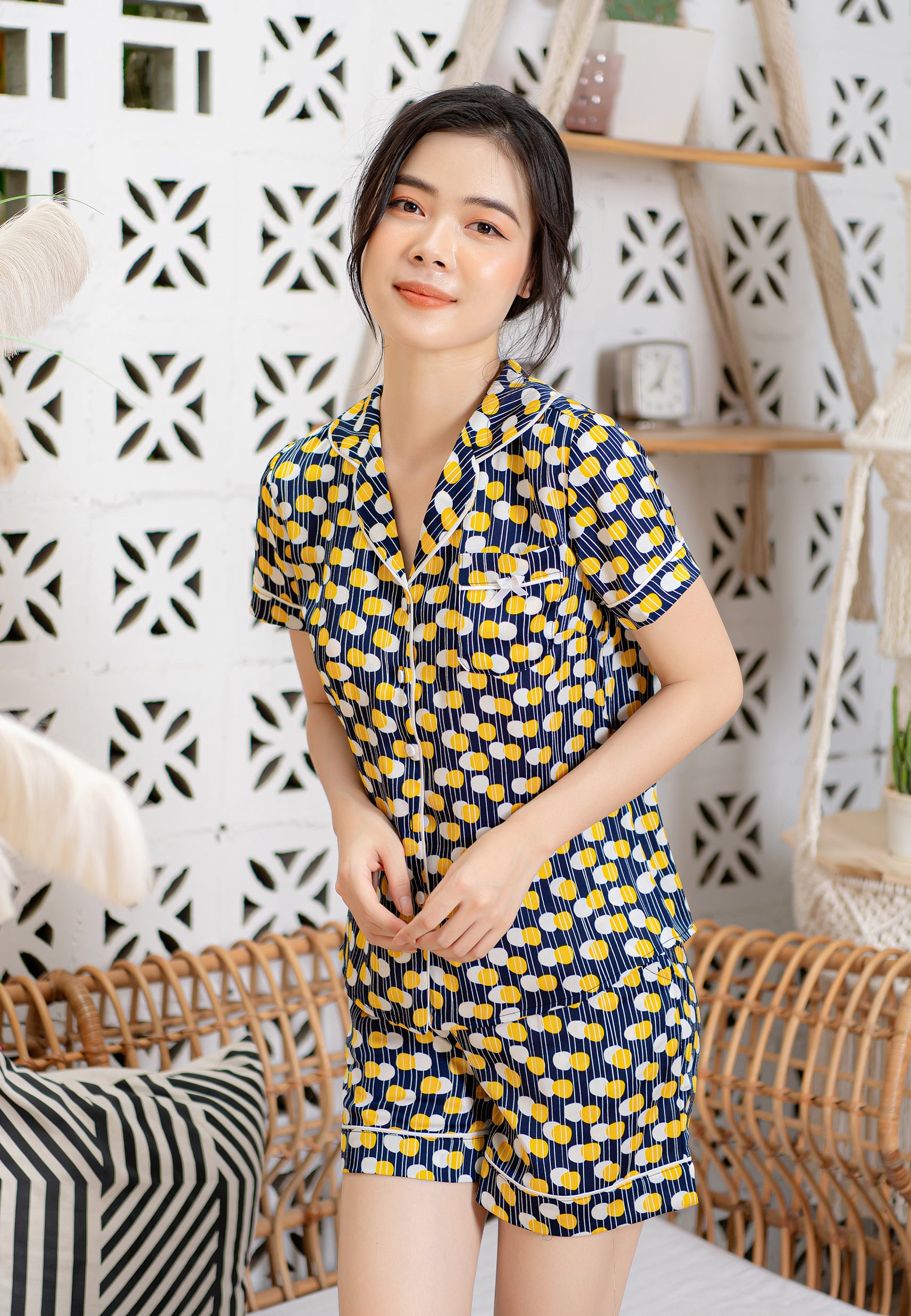 Bộ đùi tím than chấm bi vàng Mila 20LHC030TT