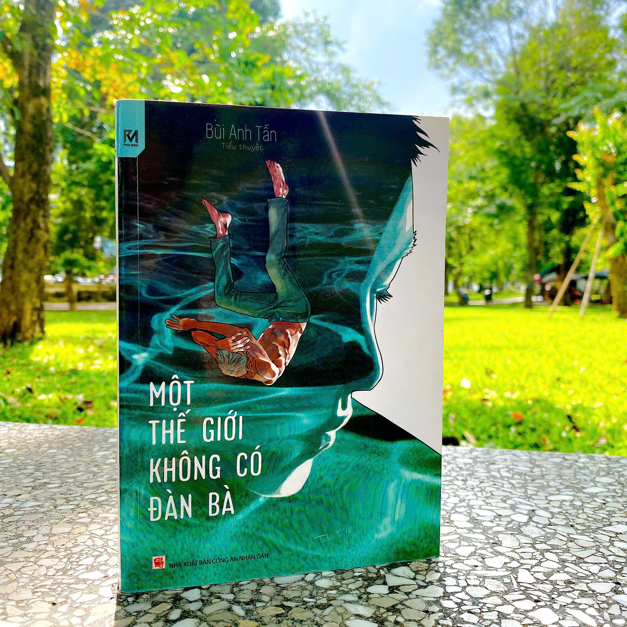 Sách - Một Thế Giới Không Có Đàn Bà (Trinh Thám Việt Nam)