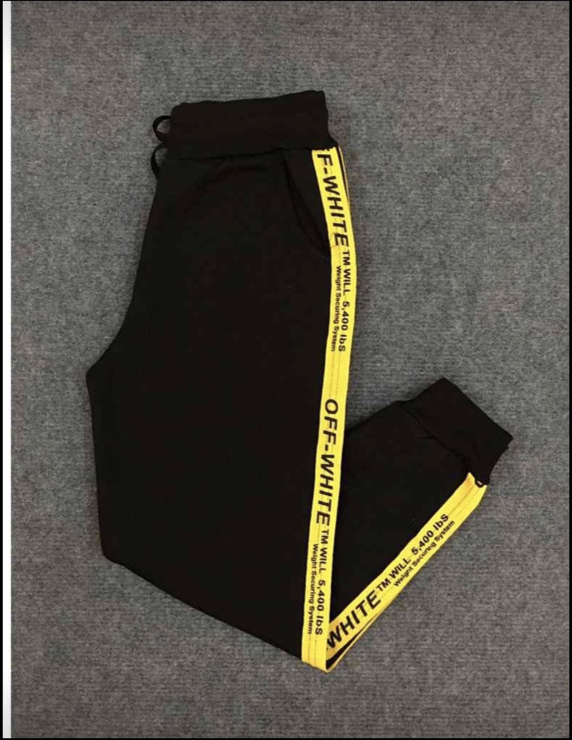 Combo quần jogger 3 cái 100.000 100/3 cái