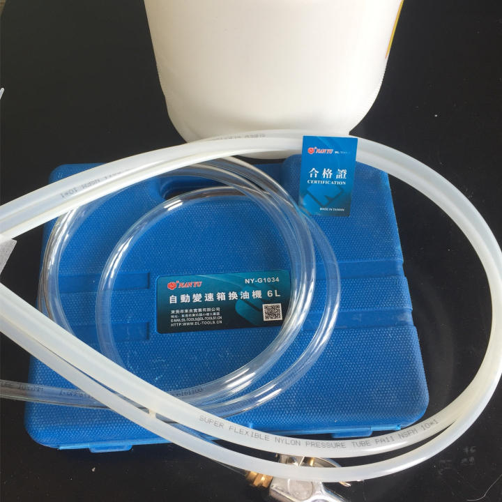 Dụng cụ bơm dầu hộp số bằng khí nén bình 6 lít