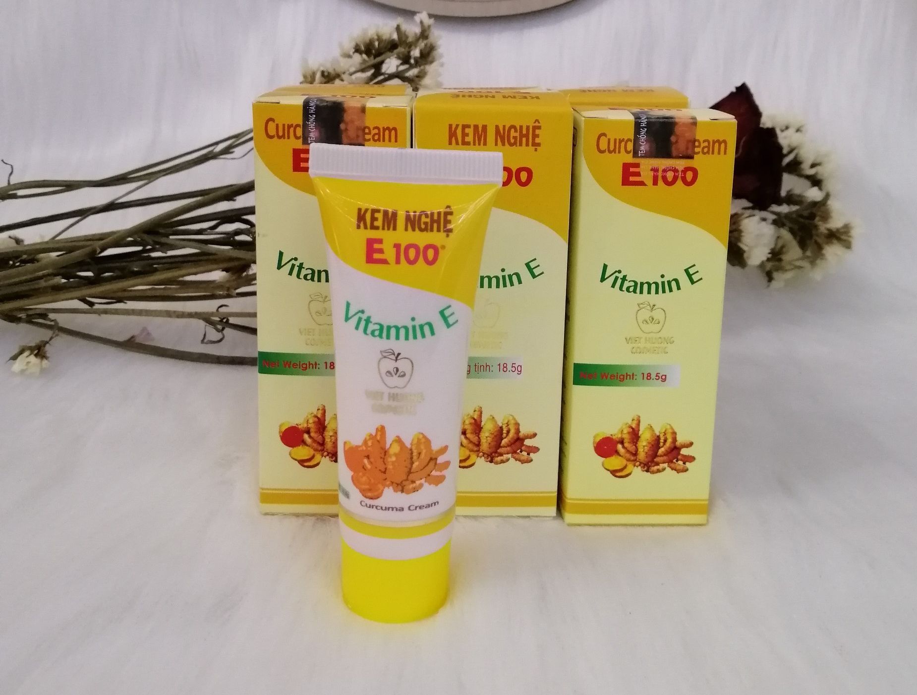Kem nghệ e100 18.5g