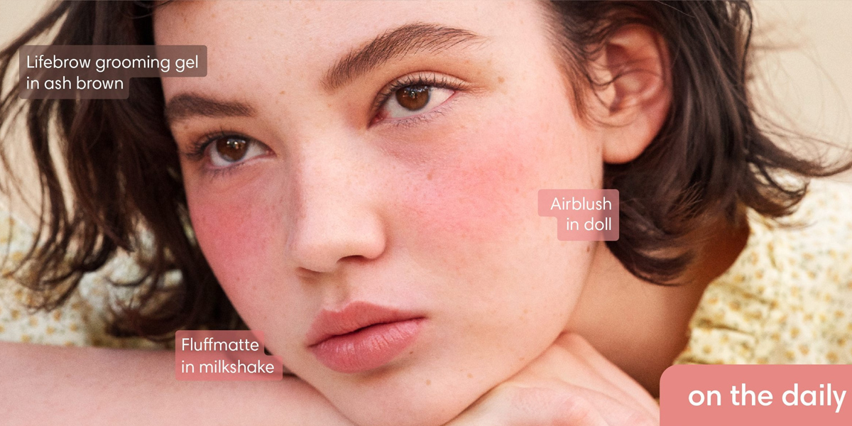 Son thỏi Sunnies Face Fluffmatte in Milkshake