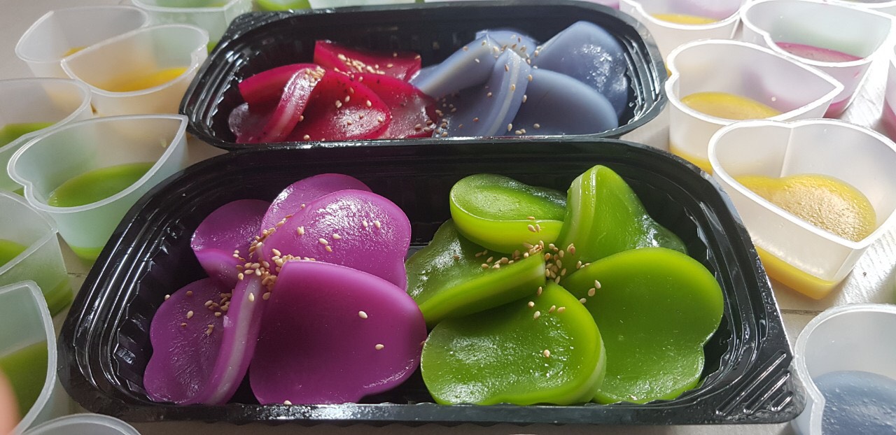 [HCM]BÁNH DA LỢN NHÂN SẦU RIÊNG