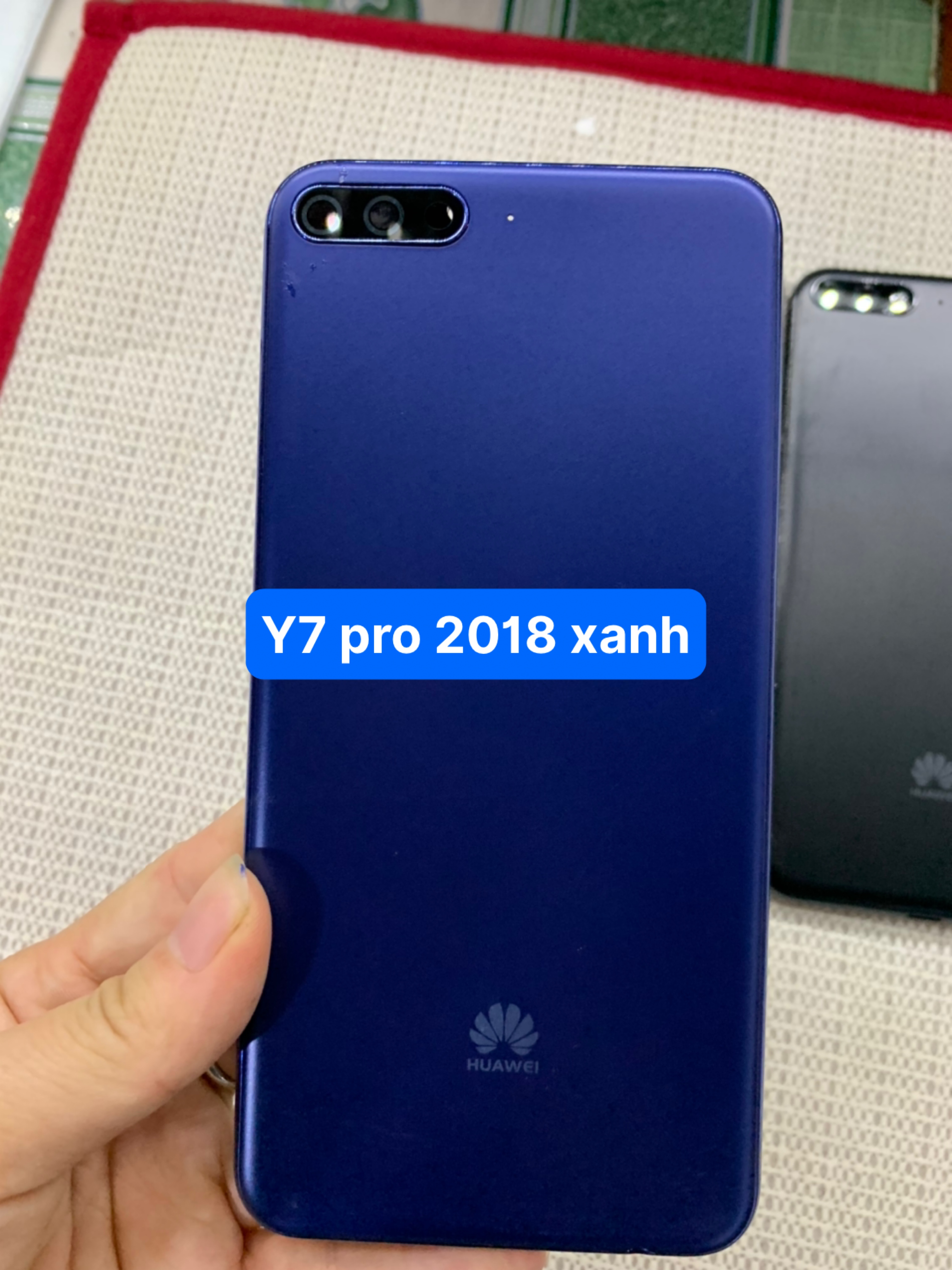 Bộ Vỏ zin Huawei Y7 Pro 2018 gồm lưng, sườn, phím âm lượng, kính camera