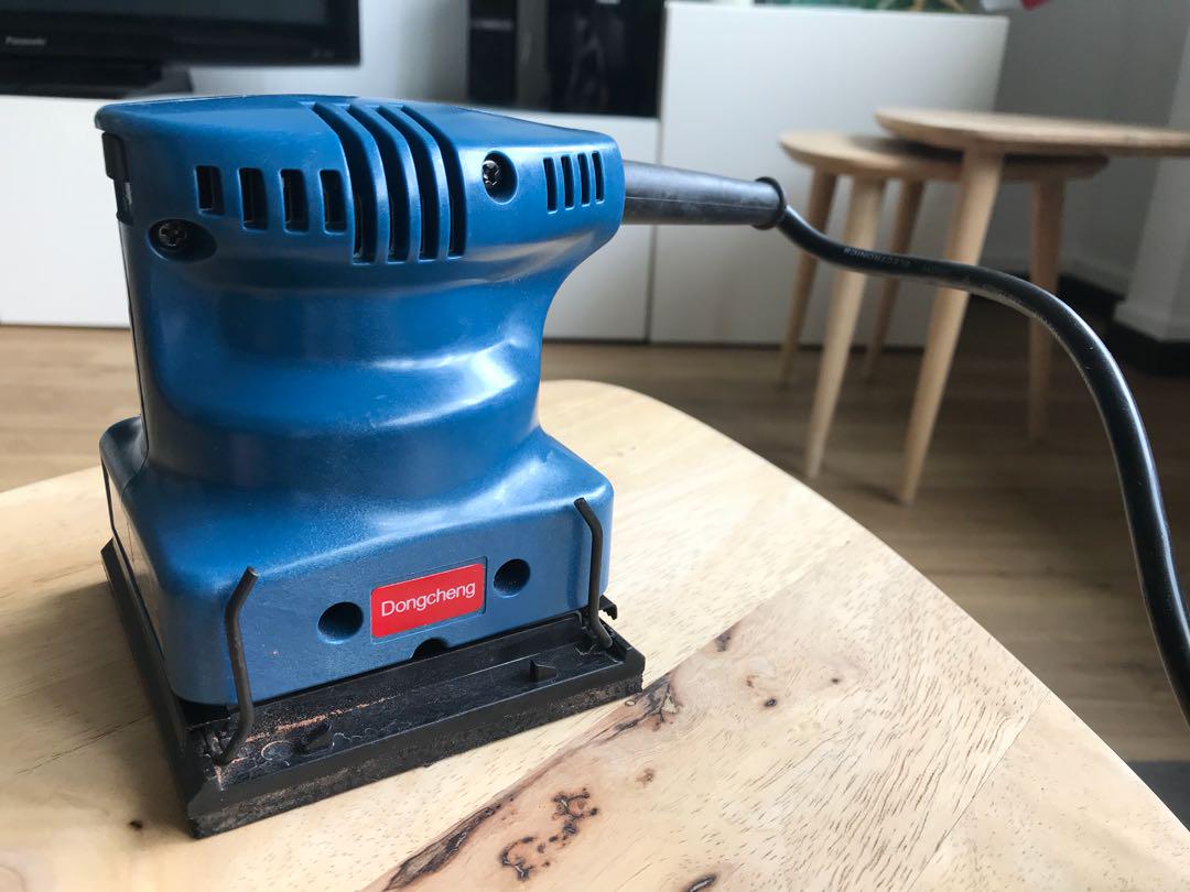 Máy đánh giấy ráp rung DSB100