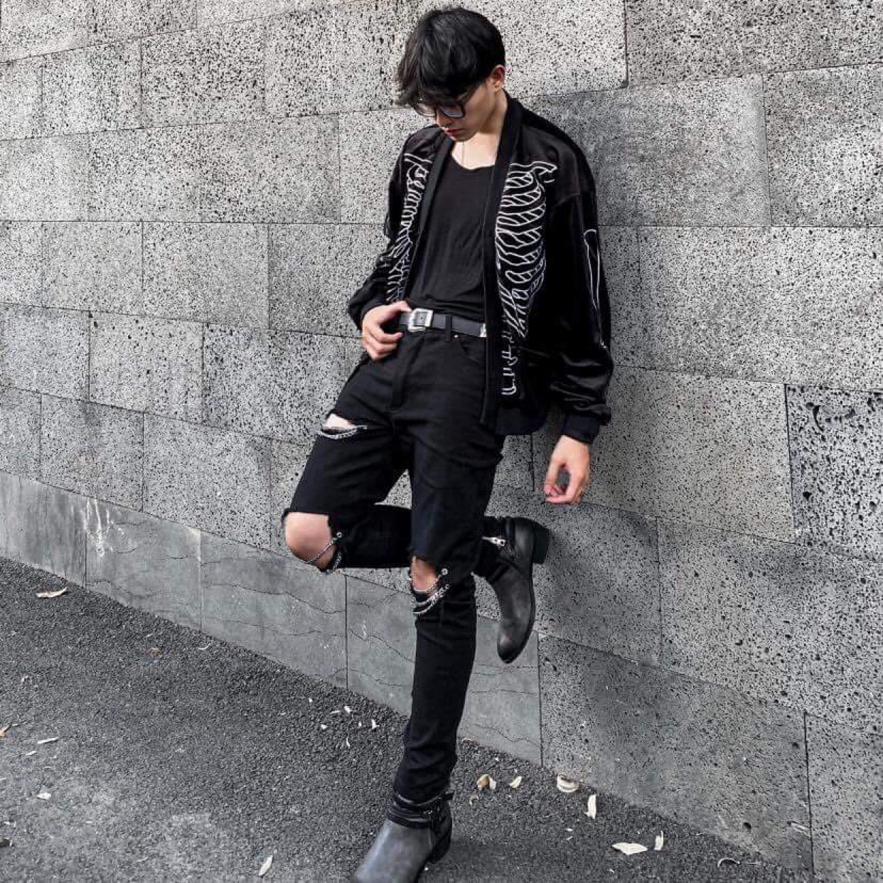 Quần jeans xích đen - Chain Black Jean